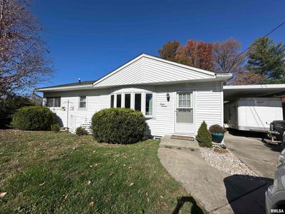 1216 W College Street, House other with 3 bedrooms, 3 bathrooms and null parking in Carbondale IL | Image 1