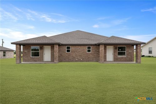 216 Melissa St, Eddy, TX, 76524-3213 | Card Image