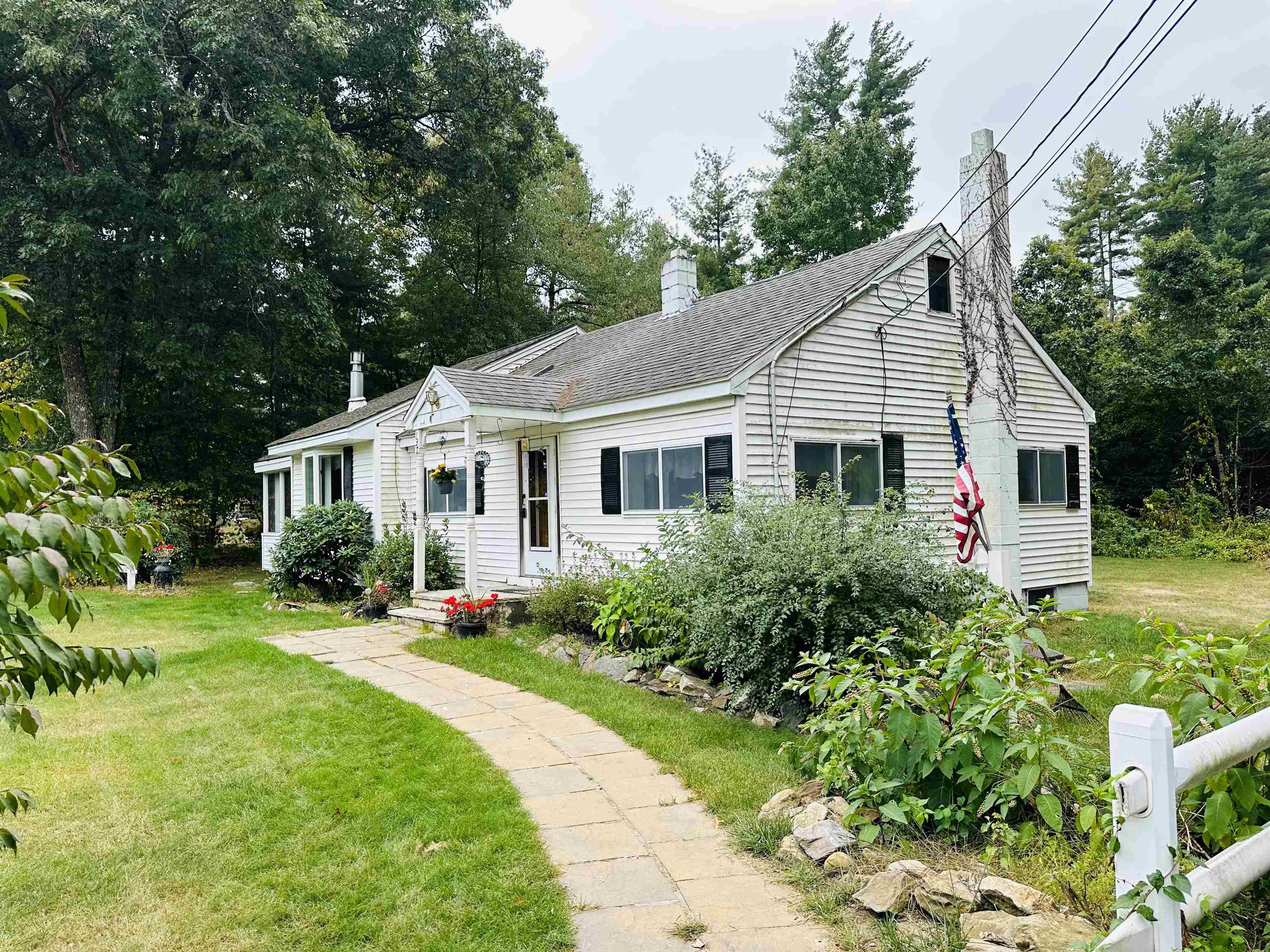 Hobbs Rd, Pelham, NH 03076