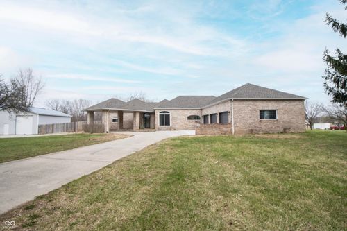 190 W 600 N, Alexandria, IN, 46001-8206 | Card Image