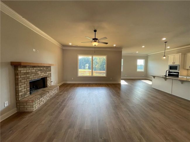 120 Cherokee Rose Ln, House other with 4 bedrooms, 3 bathrooms and null parking in Hoschton GA | Image 4