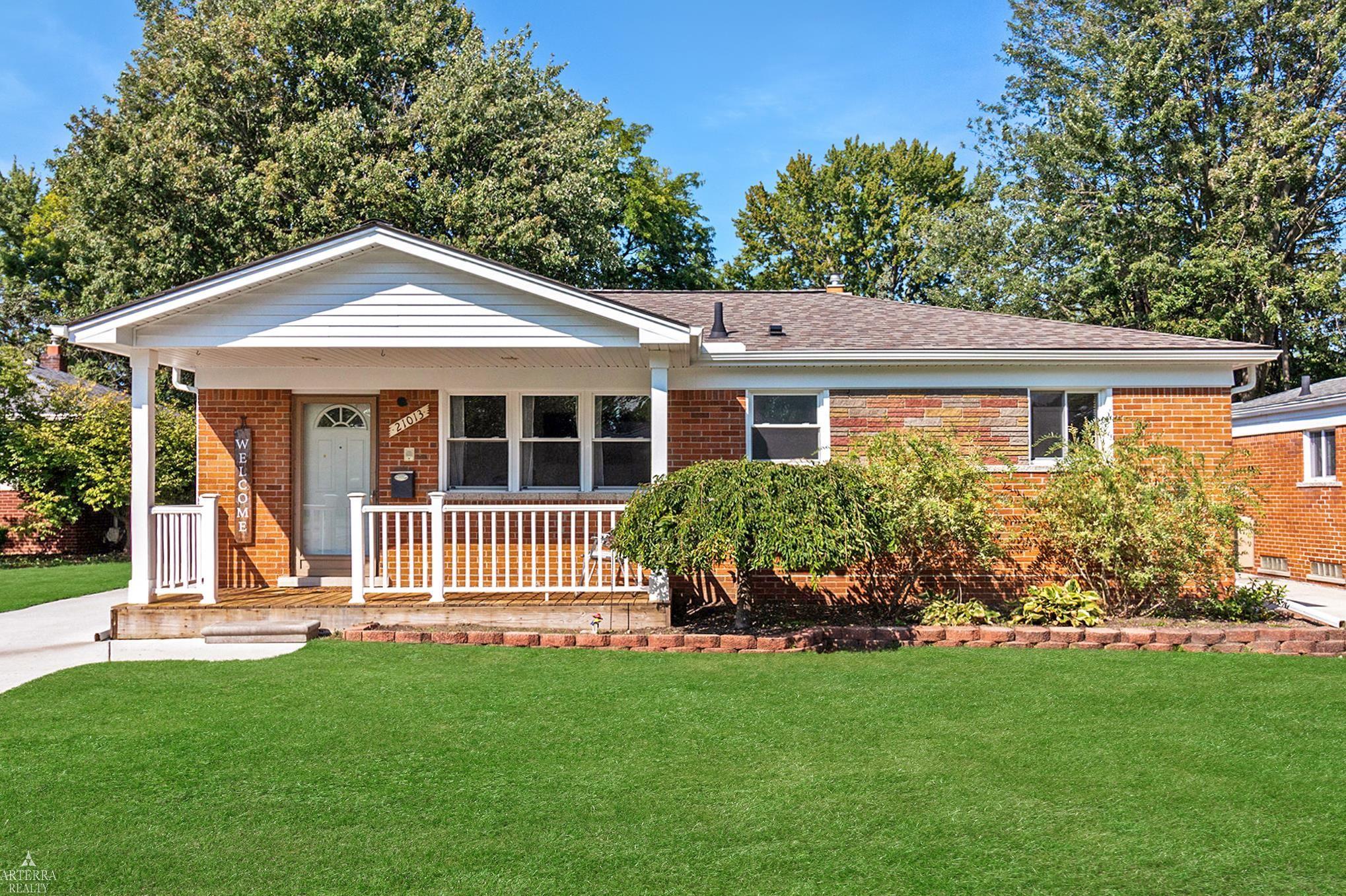 Saint Gertrude St, Saint Clair Shores, MI 48081