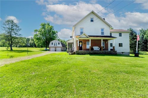 7616 Brown Rd, Wolcott, NY, 14590-9546 | Card Image