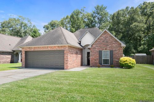 10154 Angela Dr, Denham Springs, LA, 70706-1830 | Card Image