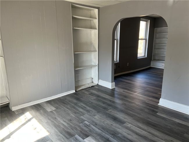 610 Middle Ave, Townhouse with 5 bedrooms, 1 bathrooms and 4 parking in Wilmerding PA | Image 15
