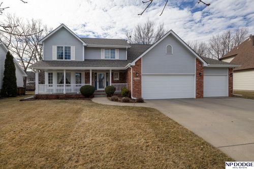 4517 Eagle Ridge Rd, Lincoln, NE, 68516-3023 | Card Image