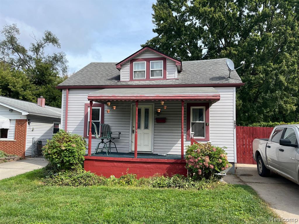 Beech Daly Rd, Taylor, MI 48180