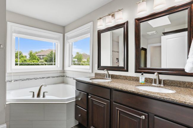 3403 Whistling Wind Way, House other with 4 bedrooms, 4 bathrooms and null parking in Windsor WI | Image 34