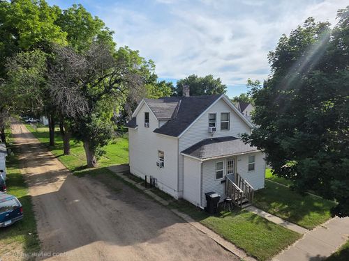 1019 Paulson Ave, Worthington, MN, 56187-2263 | Card Image