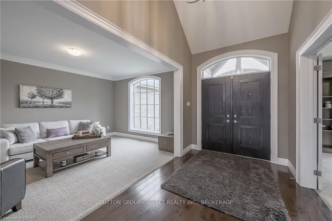 421 Bradwell Chase, House other with 4 bedrooms, 0 bathrooms and 6 parking in London ON | Image 8