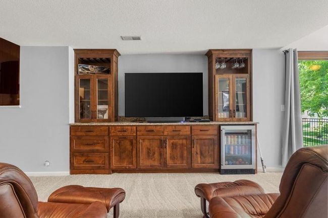 8127 Lone Elm Rd, House other with 5 bedrooms, 5 bathrooms and null parking in Lenexa KS | Image 31