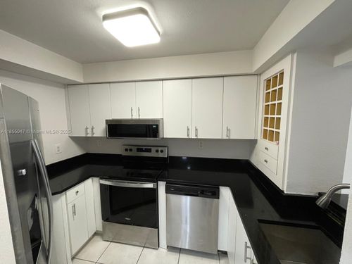 apt-102-8275 Sw 152nd Ave, Miami, FL, 33193-4037 | Card Image