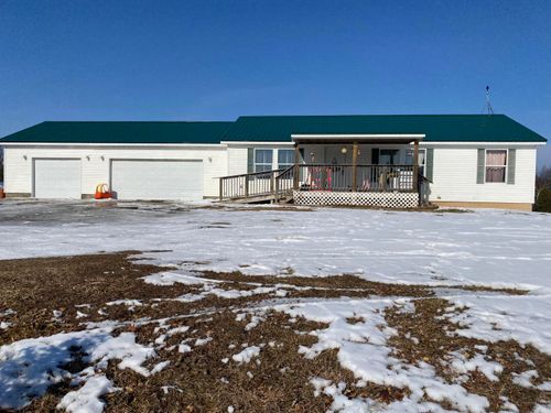 9026 W Coleman Rd, Lake, MI, 48632-9671 | Card Image