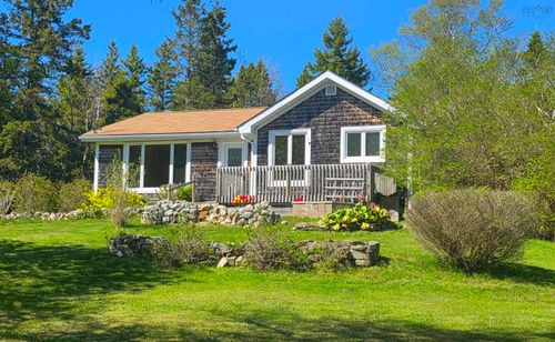 4332 Hwy 329, Bayswater, NS, B0J1T0 | Card Image