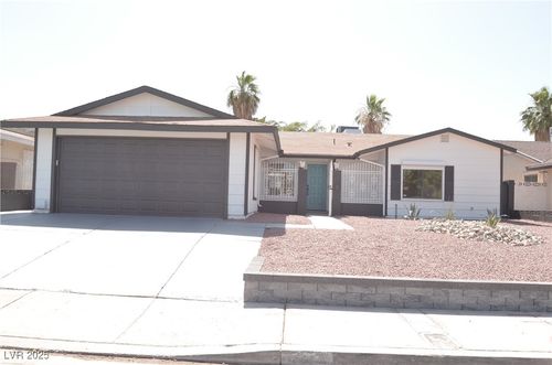 4277 Rimcrest Road, Las Vegas, NV, 89121 | Card Image