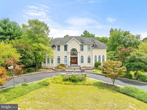 11 Samantha Ct, SEWELL, NJ, 08080-3151 | Card Image