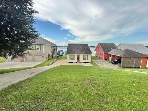 6445 Island Rd, Jarreau, LA, 70749-3002 | Card Image