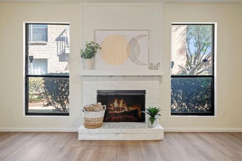 apt-116-2120 Wilcrest Dr, Houston, TX, 77042-2657 | Card Image