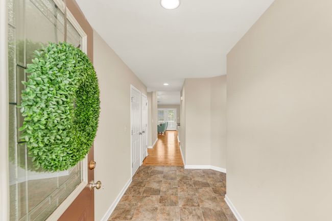 21 Upland Ct, House other with 3 bedrooms, 2 bathrooms and null parking in STUARTS DRAFT VA | Image 5
