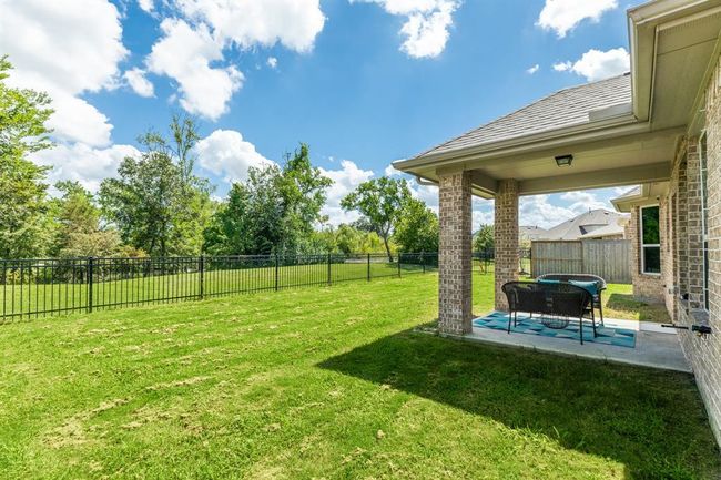203 Bentwater Ln, House other with 4 bedrooms, 2 bathrooms and 2 parking in Clute TX | Image 27