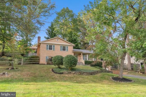 2124 Edgewater Pkwy, SILVER SPRING, MD, 20903-1242 | Card Image