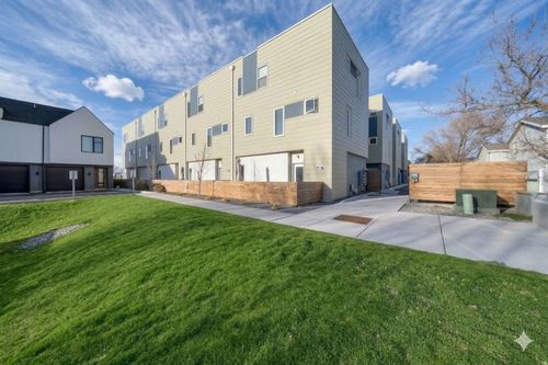 113-1034 W 1700 S, Salt Lake City, UT, 84104-2224 | Card Image