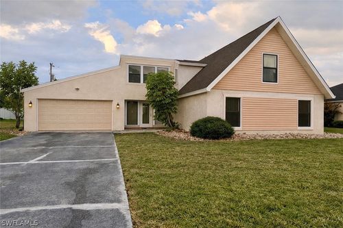 408 Sw 37th Ter, Cape Coral, FL, 33914-5852 | Card Image