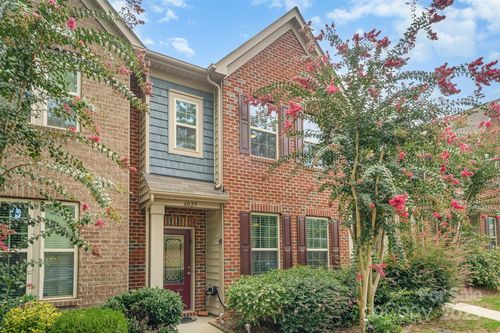 6025 Turkey Oak Ln, Fort Mill, SC, 29707-6893 | Card Image