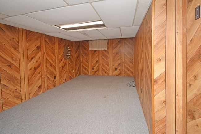 219 S Coolidge St, House other with 3 bedrooms, 2 bathrooms and 2 parking in Normal IL | Image 31