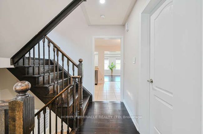 43 Ariel Rd, House attached with 4 bedrooms, 4 bathrooms and 1 parking in Brampton ON | Image 19