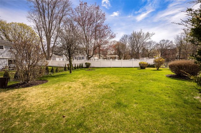 Level Backyard | Image 16