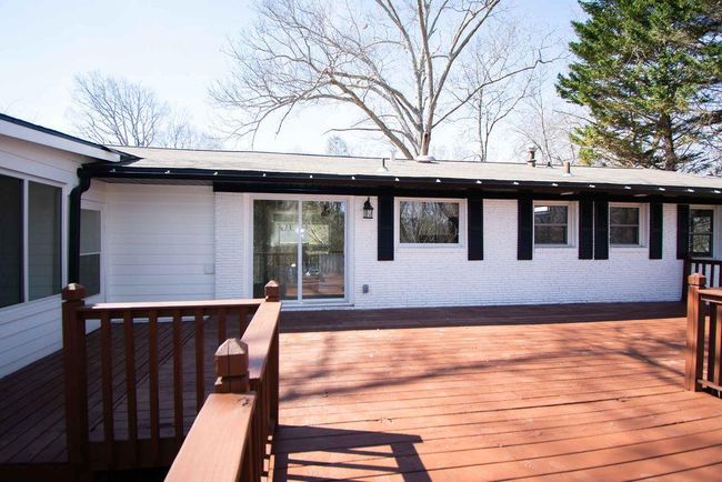 1883 Pine Tree Trl, House other with 3 bedrooms, 2 bathrooms and 2 parking in Gainesville GA | Image 58