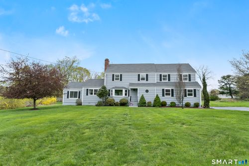 147 Carriage Dr, Southport, CT, 06890-1219 | Card Image