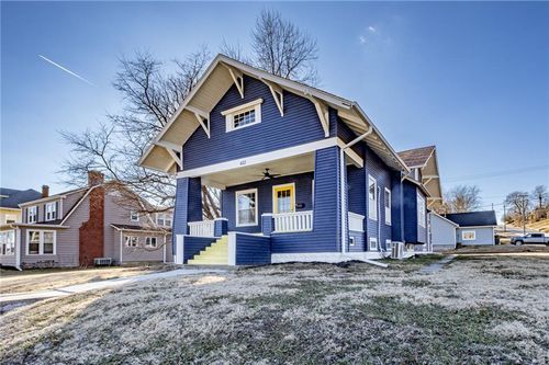 402 S Market St, Rock Port, MO, 64482-1516 | Card Image