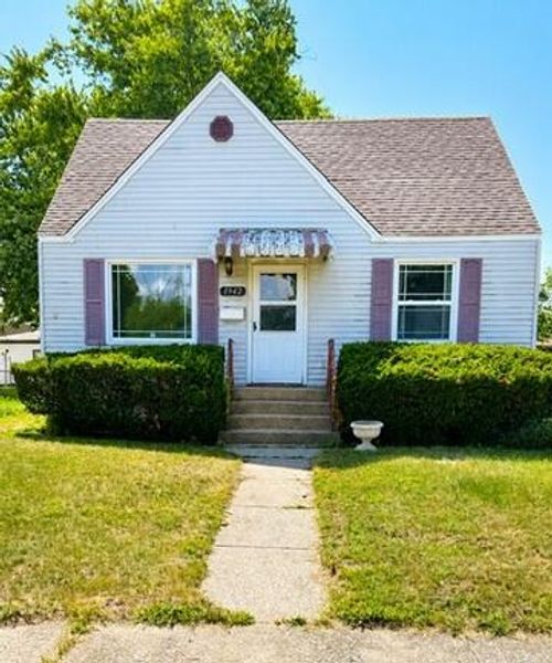1942 Cleveland Street, Gary, IN, 46404 | Card Image