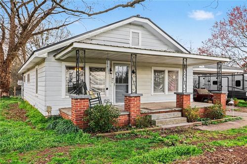 6680 Highway 52, Gillsville, GA, 30543-2807 | Card Image