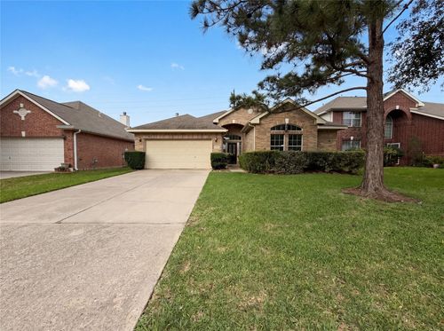 19110 Piney Way Dr, Tomball, TX, 77375-7584 | Card Image