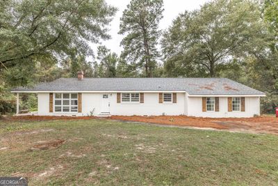 813 N Houston Lake Boulevard, House other with 4 bedrooms, 2 bathrooms and null parking in Centerville GA | Image 1