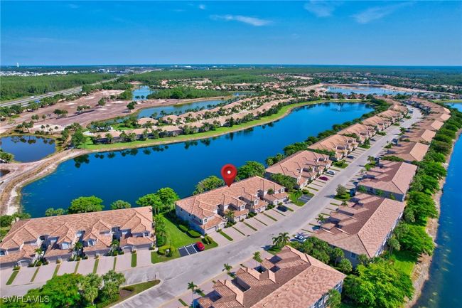 Aerial view of Jasmine point in Colonial with its lakes | Image 35