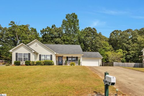 325 Marble Ln, Boiling Springs, SC, 29316-7437 | Card Image
