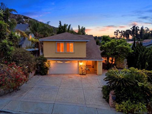 7188 Melotte St, San Diego, CA, 92119-1618 | Card Image