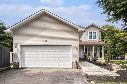563 Loucks Dr, Russell, ON, K4R1H1 | Card Image