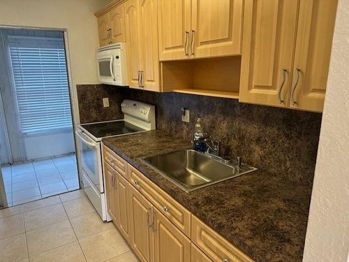 104-7705 Nw 5th Court, Margate, FL, 33063 | Card Image