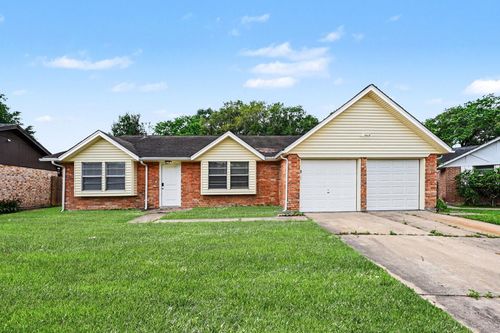 19427 Gagelake Ln, Houston, TX, 77084-4640 | Card Image