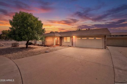 14215 N Boswell Blvd, Sun City, AZ, 85351-2945 | Card Image