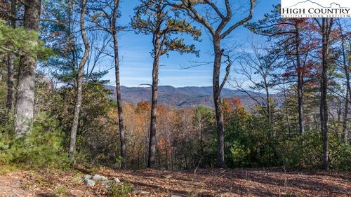 223 Red Cedar Road, Boone, NC, 28607 | Card Image