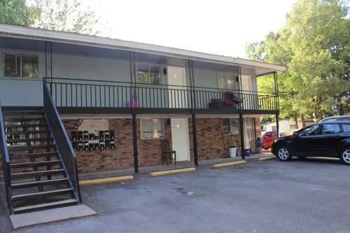 2600 S Beech St, Pine Bluff, AR, 71601-6440 | Card Image
