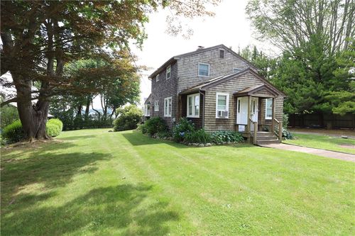 35 Bryer Ave, Jamestown, RI, 02835-1509 | Card Image