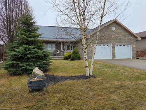 190 Sarah Road, Mount Forest, ON, N0G2L2 | Card Image