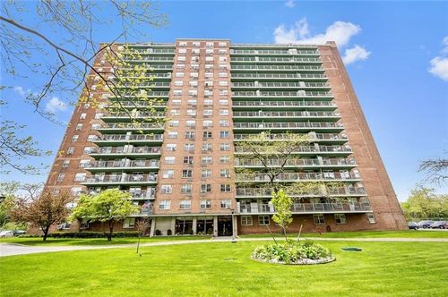 apt-1f-1935 Shore Pkwy, Brooklyn, NY, 11214-7112 | Card Image